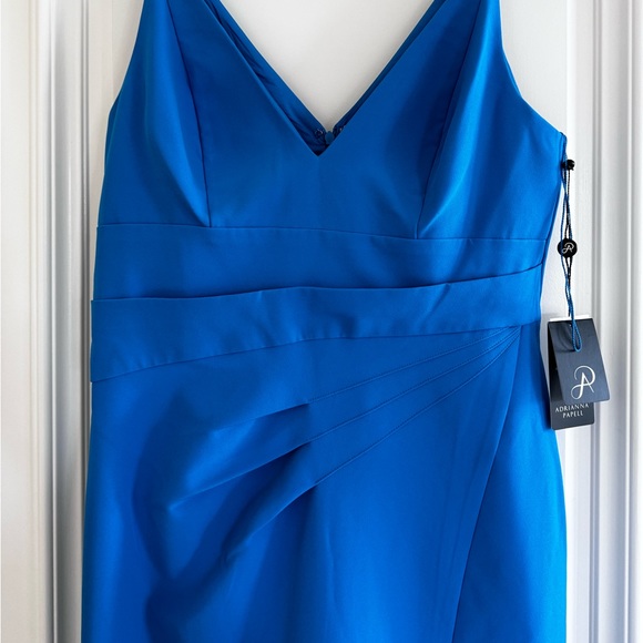 Adrianna Papell crepe column gown - Picture 5 of 5